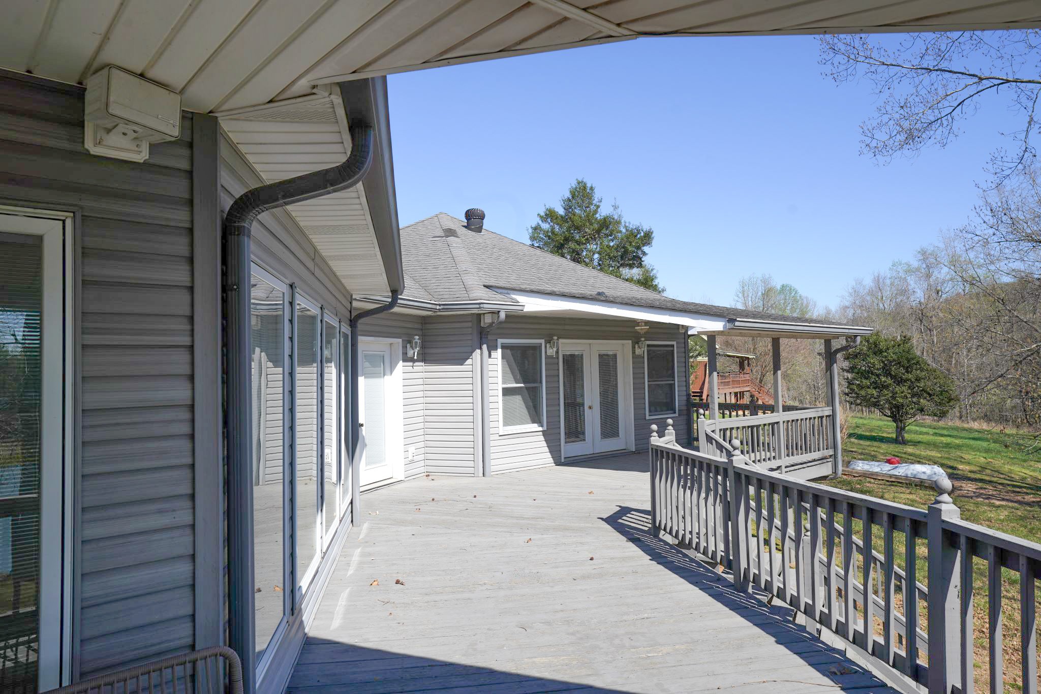 165 Cedar Point Road Bumpus Mills, TN 37028 - Photo 25 of 57