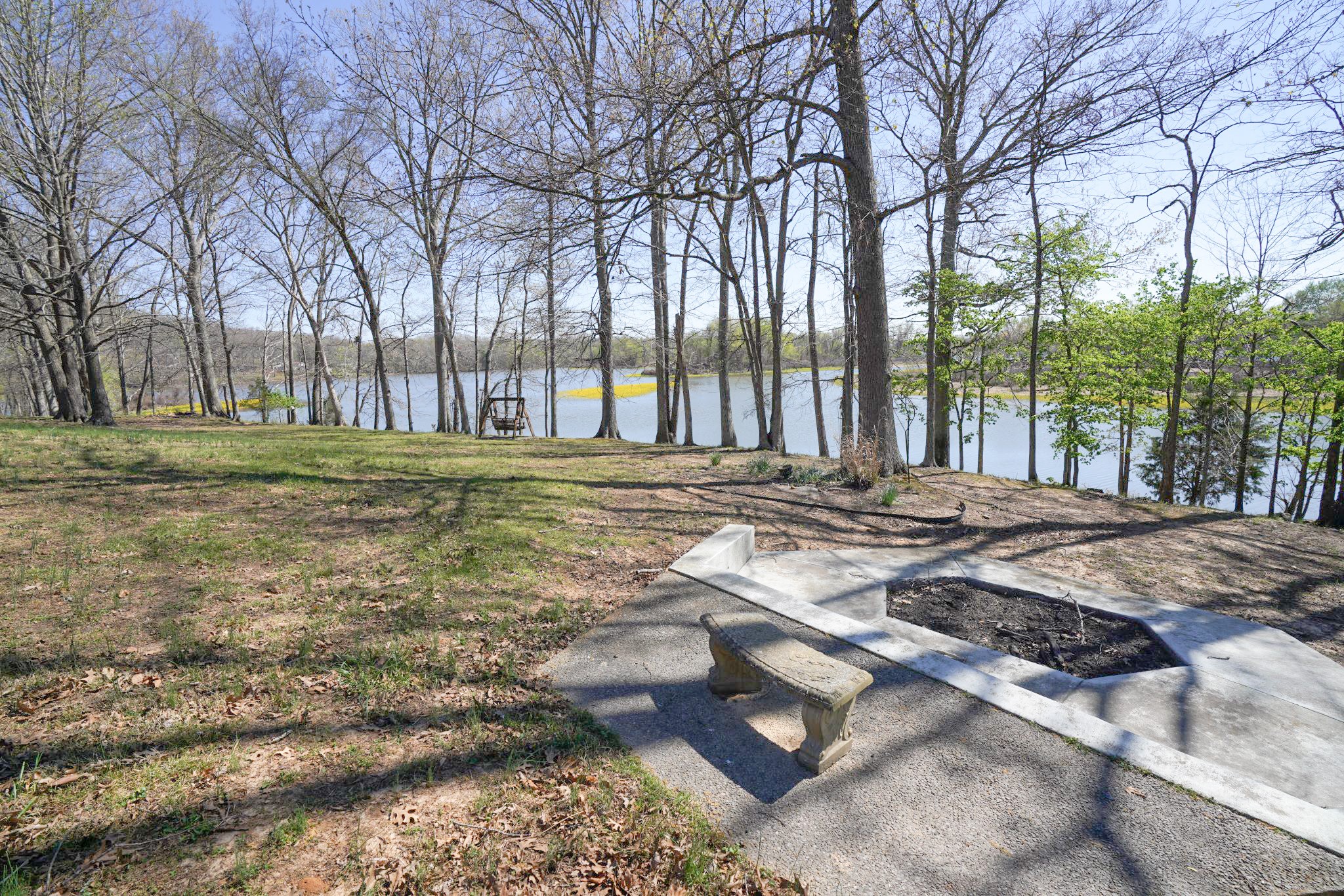 165 Cedar Point Road Bumpus Mills, TN 37028 - Photo 46 of 57