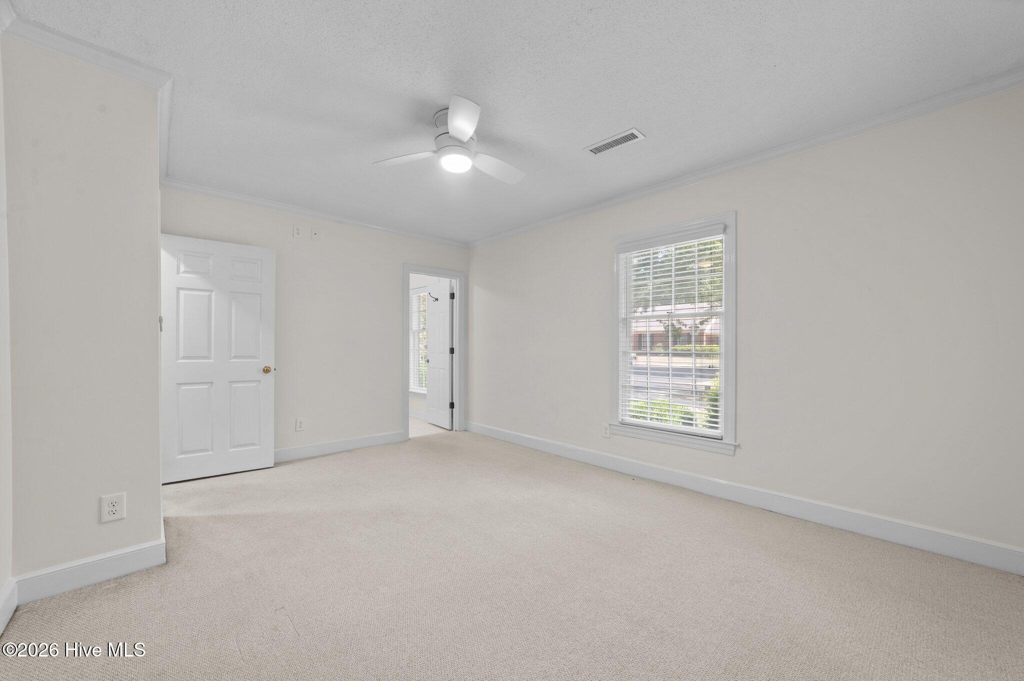 809 Greenbriar Road Kinston, NC 28501 - Photo 41 of 47 41-web-or-mls-LHV_0118