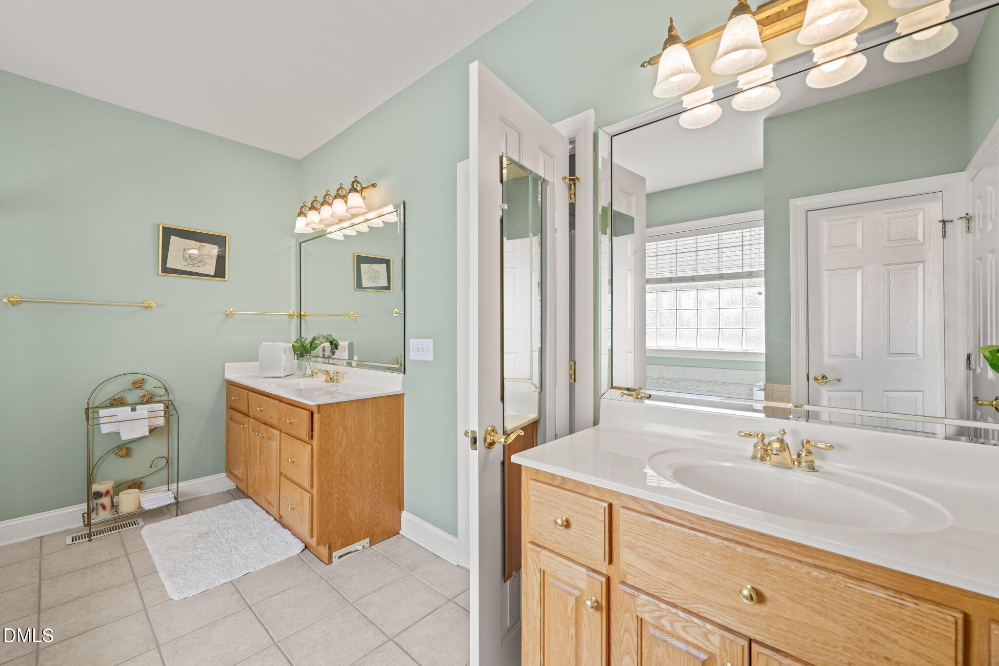 1201 Rolling Farm Drive Raleigh, NC 27603 - Photo 25 of 42 Master (6)