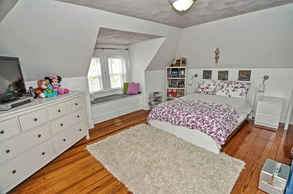 214 Springvale Avenue Everett, MA 02149 - Photo 23 of 30 Gallery Image 23