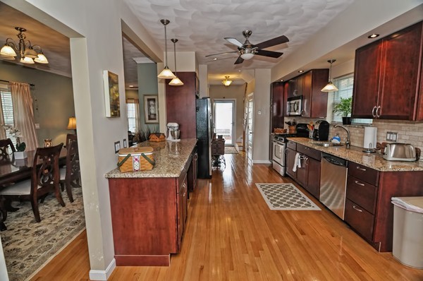 214 Springvale Avenue Everett, MA 02149 - Photo 4 of 30 Gallery Image 4