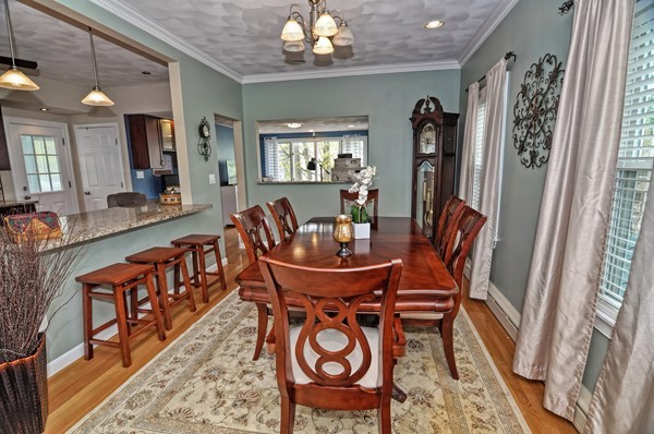 214 Springvale Avenue Everett, MA 02149 - Photo 8 of 30 Gallery Image 8