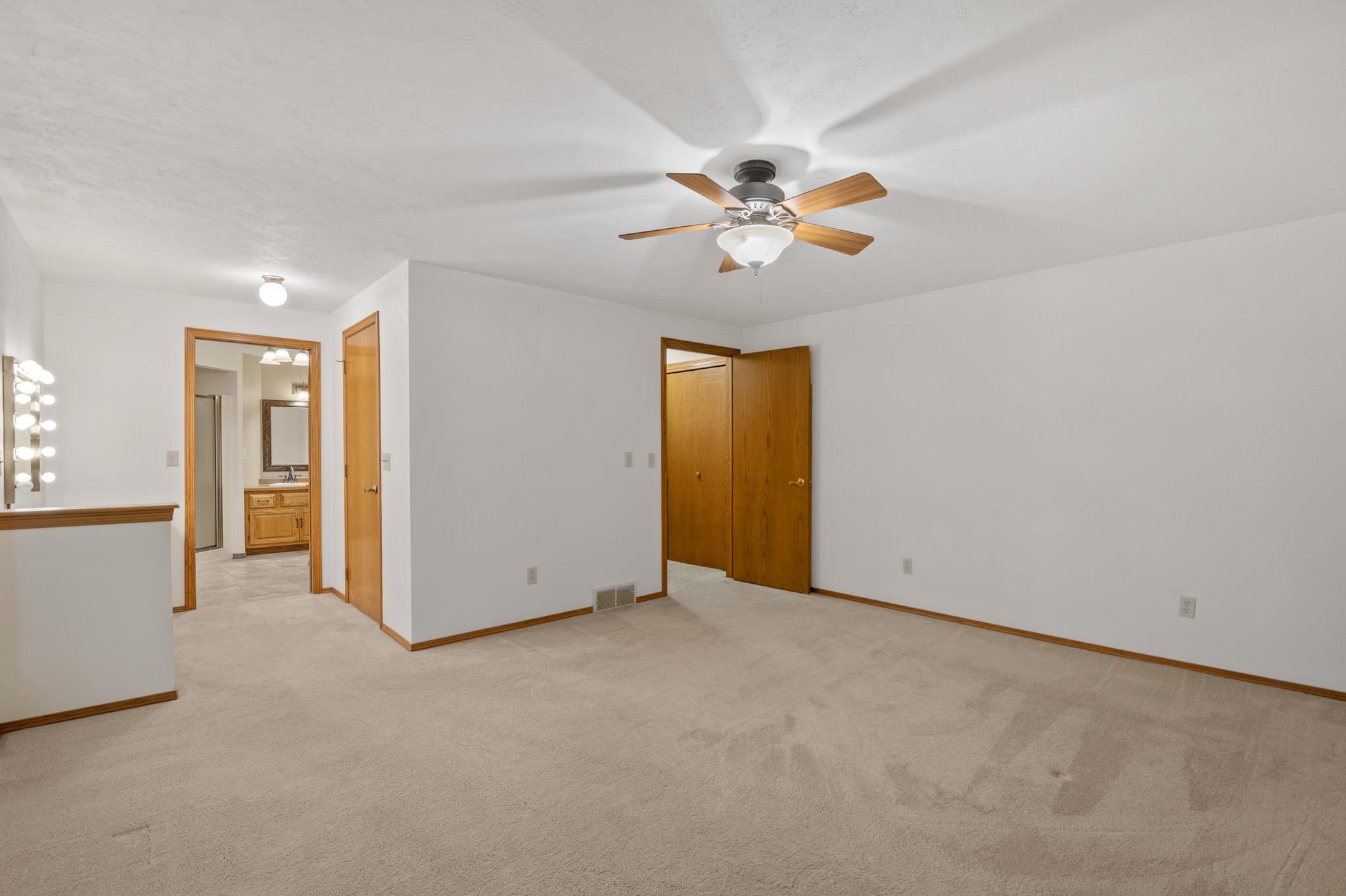 3081 Big Timber Circle Suamico, WI 54313 - Photo 25 of 48