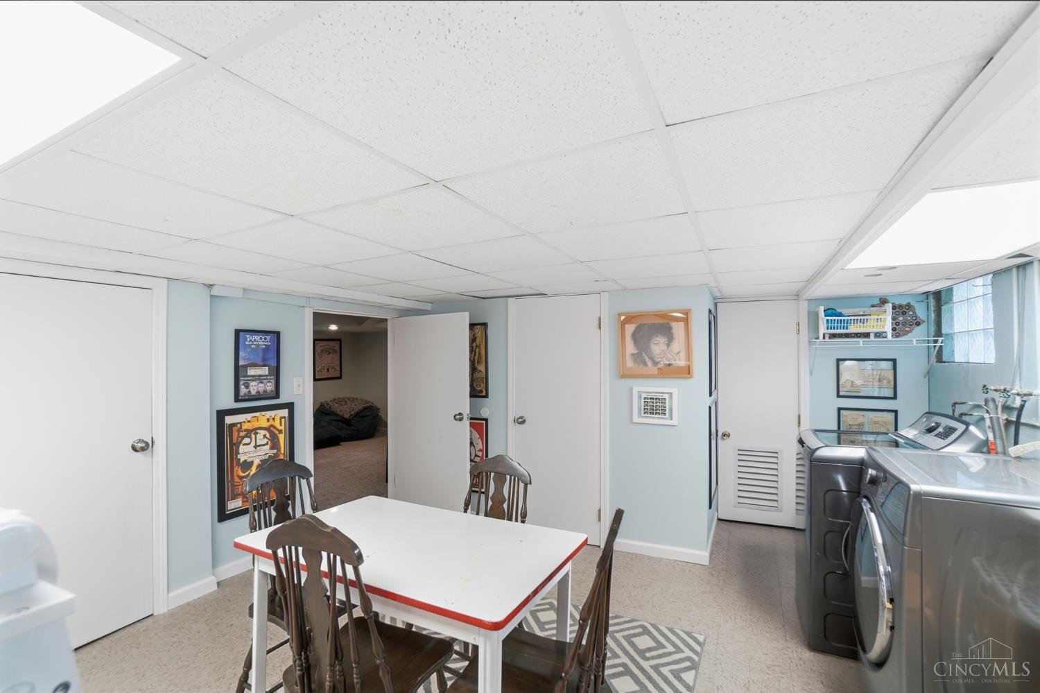 1325 Edwards Road Cincinnati, OH 45208 - Photo 25 of 43