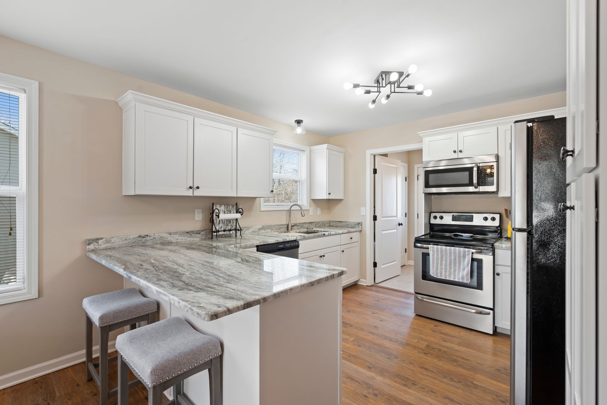 402 South Mulberry Street Dickson, TN 37055 - Photo 14 of 25