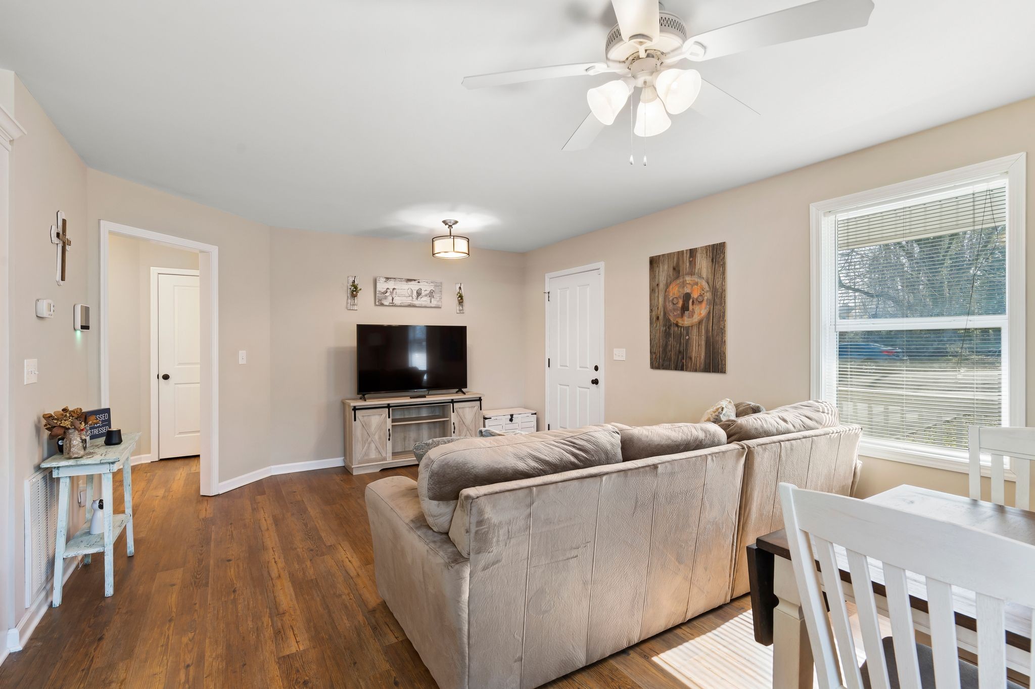 402 South Mulberry Street Dickson, TN 37055 - Photo 9 of 25