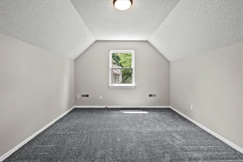 $245,000 | 8217 Switzer Street, Overland Park, KS 66214