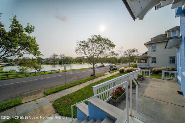 $1,850 | 501 Sunset Avenue, Unit 4, Asbury Park, NJ 07712