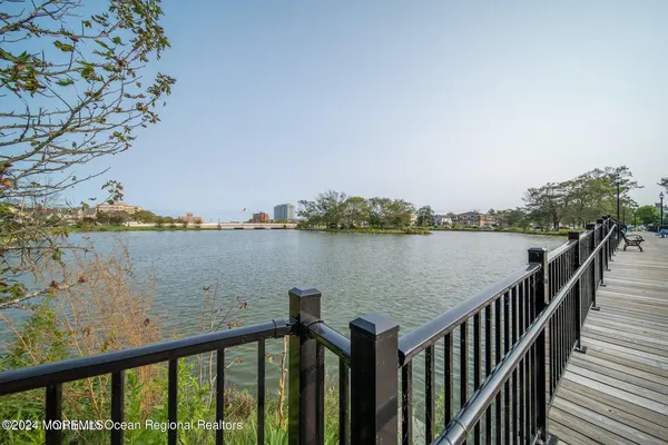 $1,850 | 501 Sunset Avenue, Unit 4, Asbury Park, NJ 07712