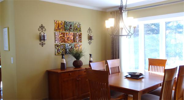 9 Strawberry Hill Road Natick, MA 01760 - Photo 4 of 20 Gallery Image 4