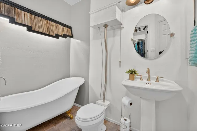 $725,000 | 1557 West Greasewood Street, Apache Junction, AZ 85120