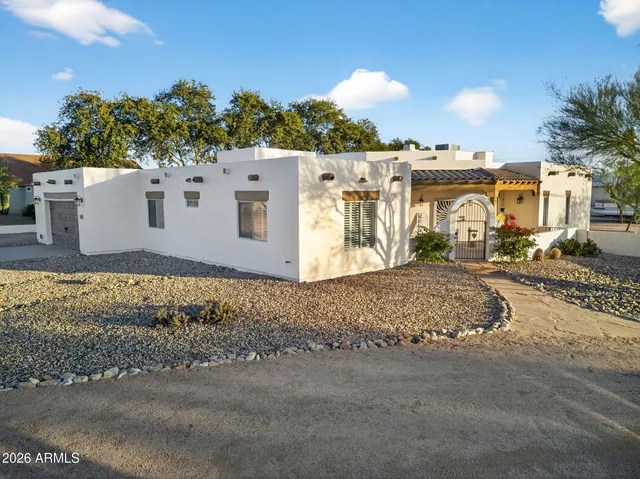 $725,000 | 1557 West Greasewood Street, Apache Junction, AZ 85120
