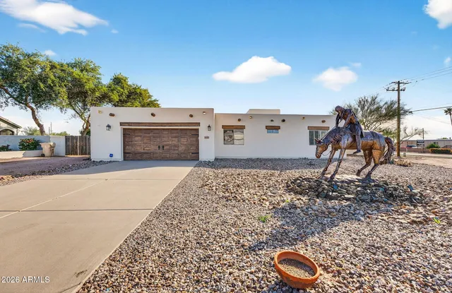 $725,000 | 1557 West Greasewood Street, Apache Junction, AZ 85120