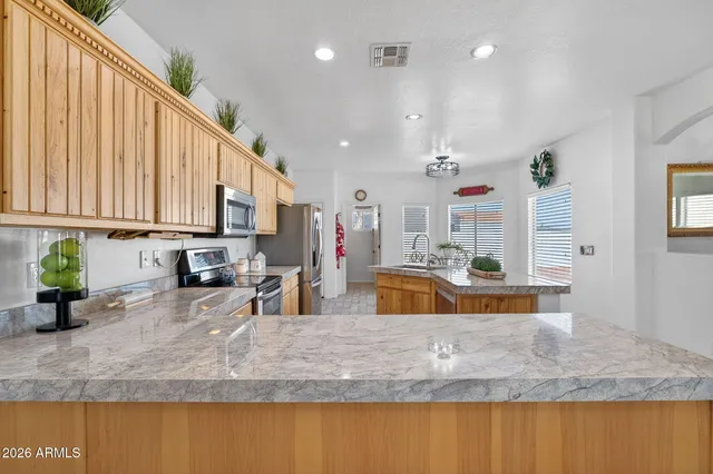 $725,000 | 1557 West Greasewood Street, Apache Junction, AZ 85120