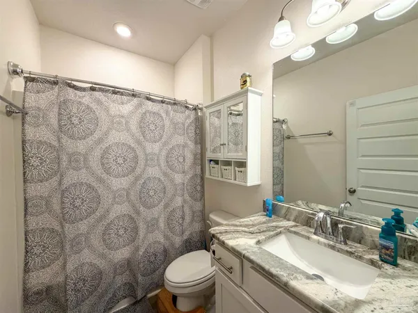 $2,550 | 12509 Windsor Drive, Pensacola, FL 32506