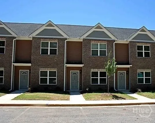 $1,950 | 1350 Binghampton Circle, Bogart, GA 30622