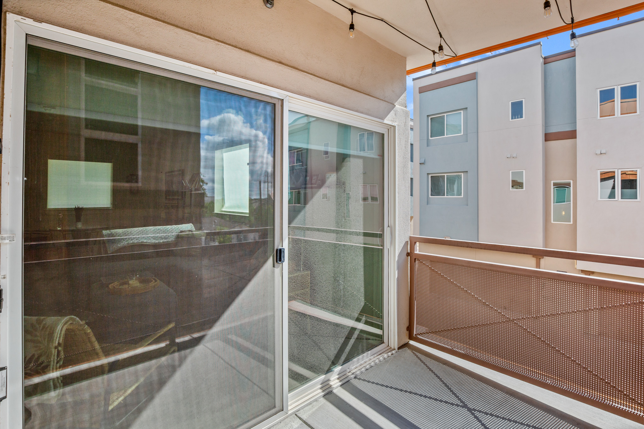 2827 Manor Road, Unit 3105 Austin, TX 78722 - Photo 11 of 26 a bathroom with a shower and a sink