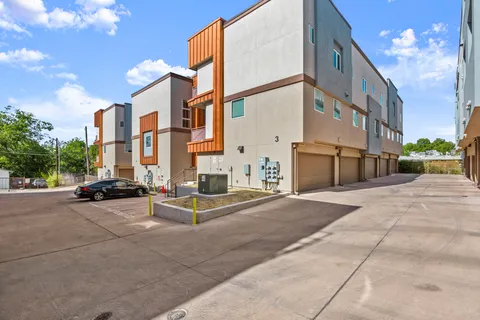 $480,000 | 2827 Manor Road, Unit 3105, Austin, TX 78722