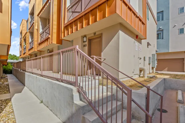 $480,000 | 2827 Manor Road, Unit 3105, Austin, TX 78722