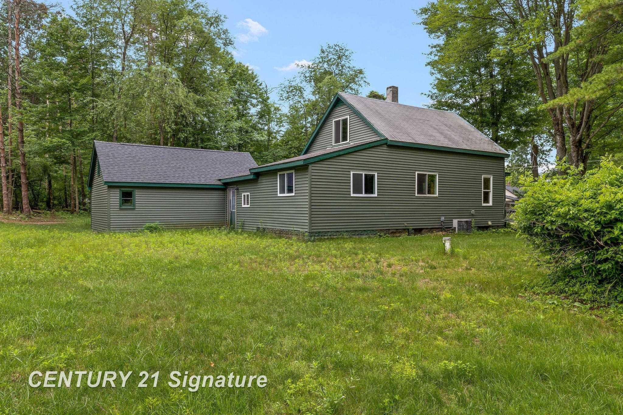537 South Woodcock Road Midland, MI 48640 - Photo 4 of 35