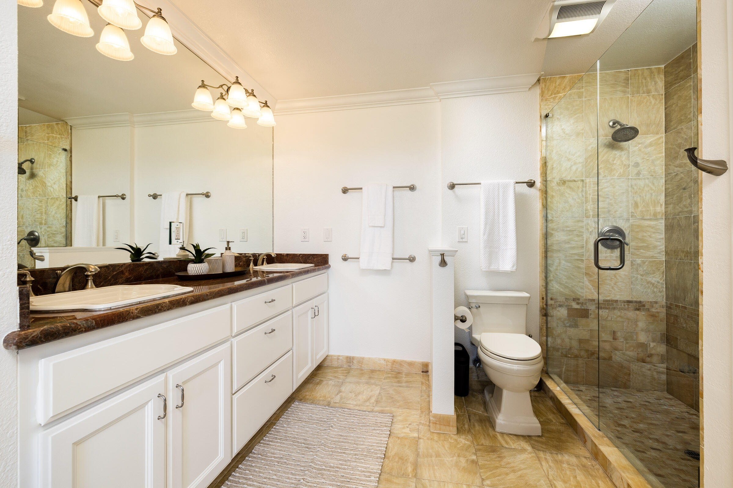 3375 Foothill Road, Unit 134 Carpinteria, CA 93013 - Photo 8 of 18 3375 Foothill 134_0009