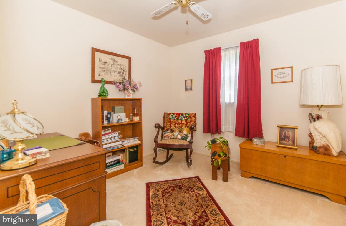 400 Snyder Road Lititz, PA 17543 - Photo 12 of 23 Gallery Image 12