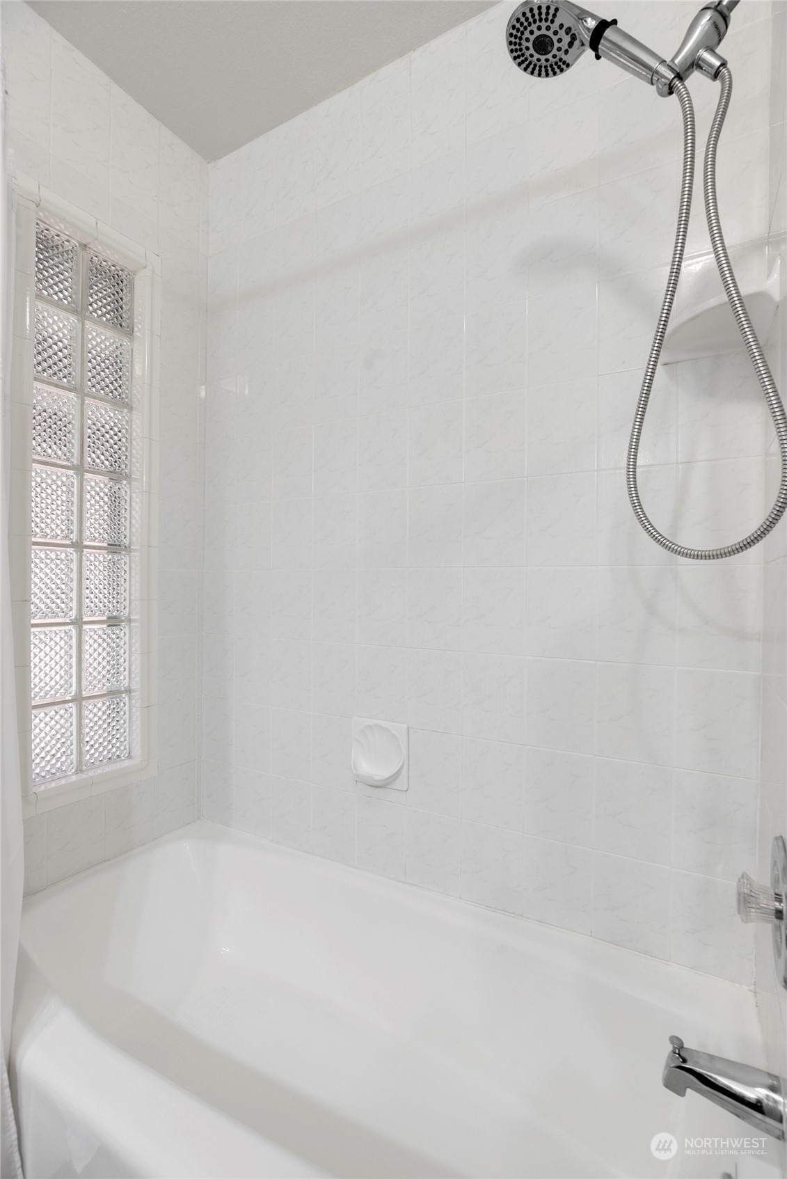 4832 Shellridge Road Northwest Olympia, WA 98502 - Photo 21 of 36 Gallery Image 21