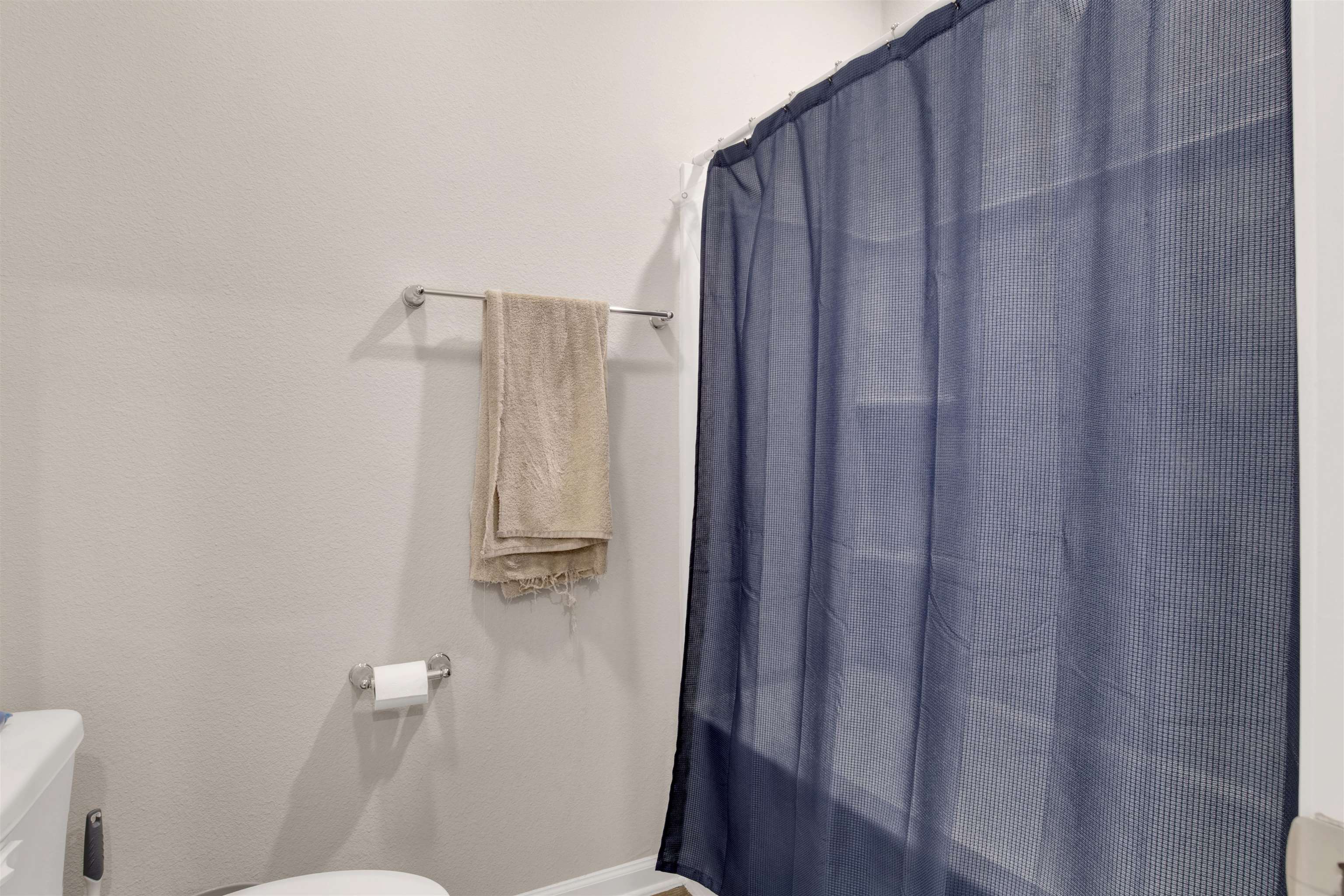 24101 Veranda Circle Elberta, AL 36530 - Photo 23 of 30 Bathroom