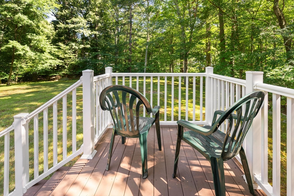 58 Roosevelt Road Wilmington, MA 01887 - Photo 33 of 39 Gallery Image 33