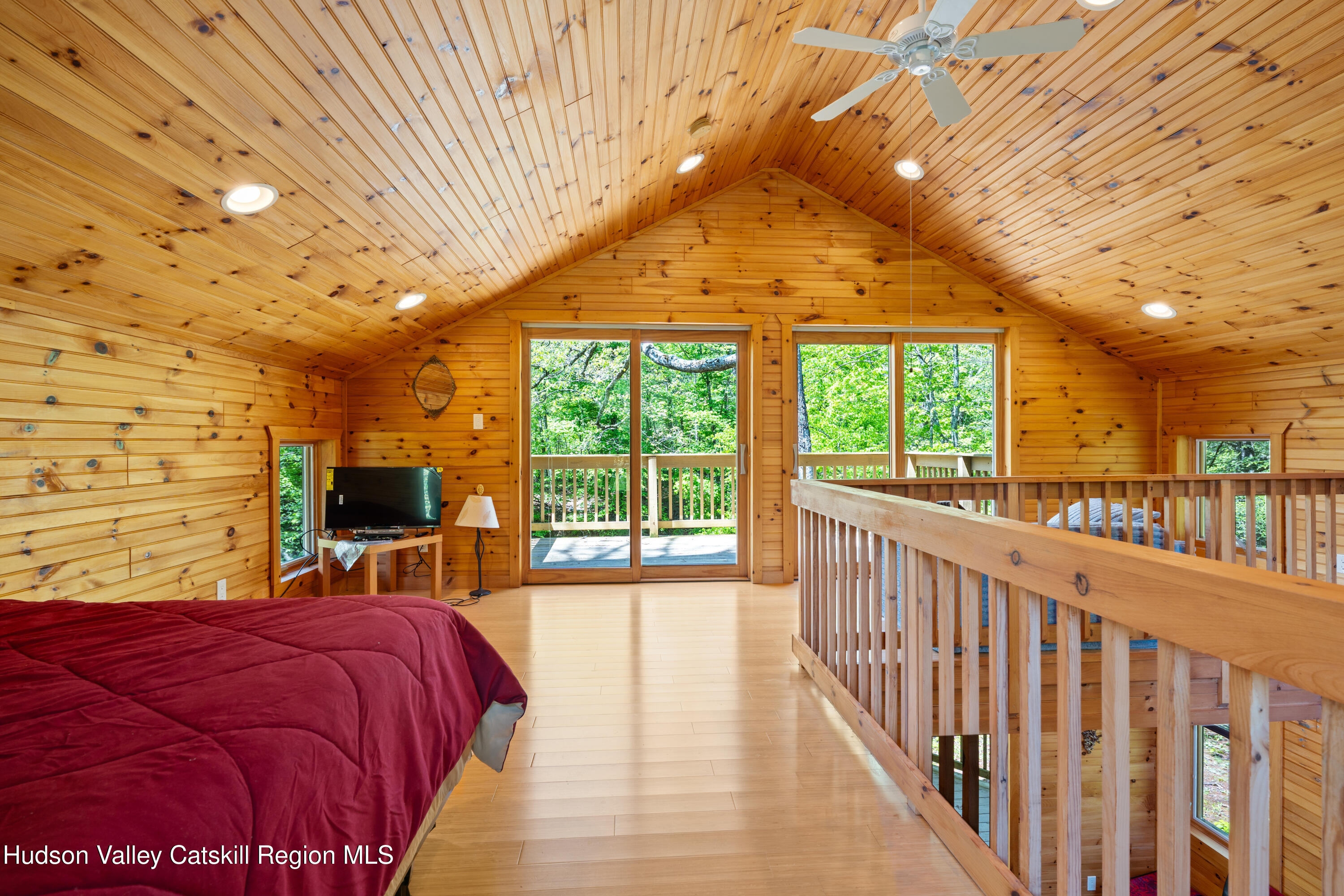 537 Mossy Hill Road Catskill, NY 12414 - Photo 58 of 105 Guest House Upstairs