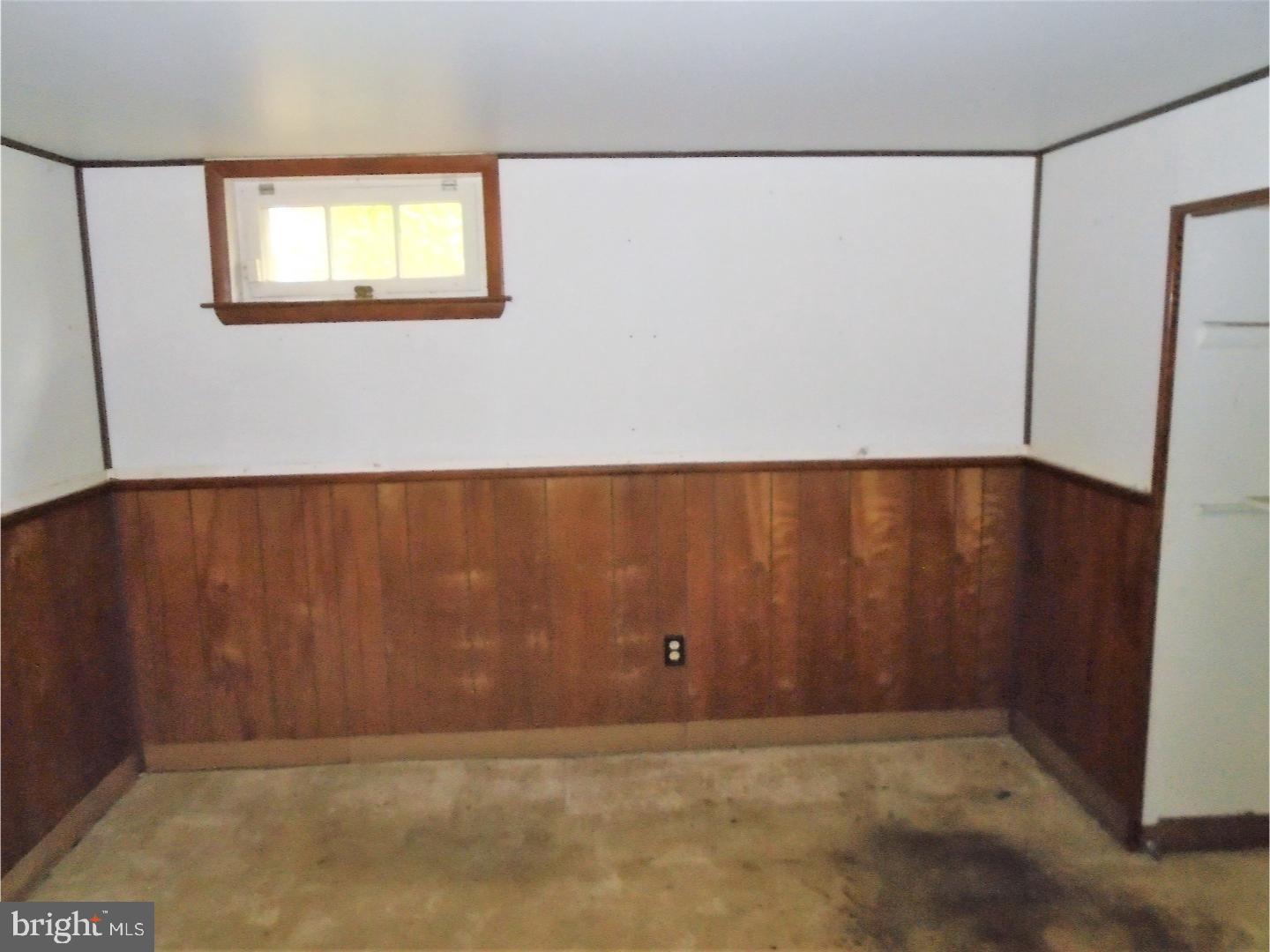 7 Garrett Road Newark, DE 19713 - Photo 9 of 15 Basement - Finished