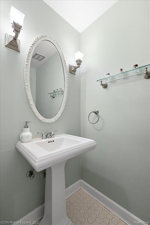 746 Birch Tree Lane Rochester Hills, MI 48306 - Photo 36 of 70