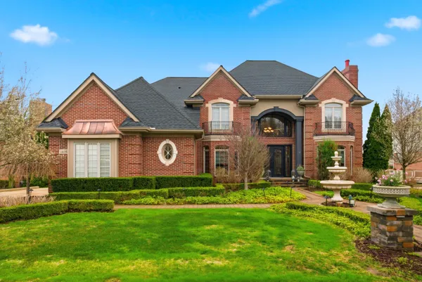 $1,775,000 | 18356 Clairmont Circle West, Northville, MI 48168
