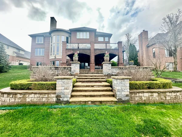 $1,775,000 | 18356 Clairmont Circle West, Northville, MI 48168