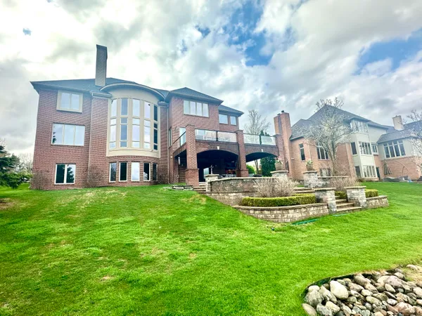 $1,775,000 | 18356 Clairmont Circle West, Northville, MI 48168