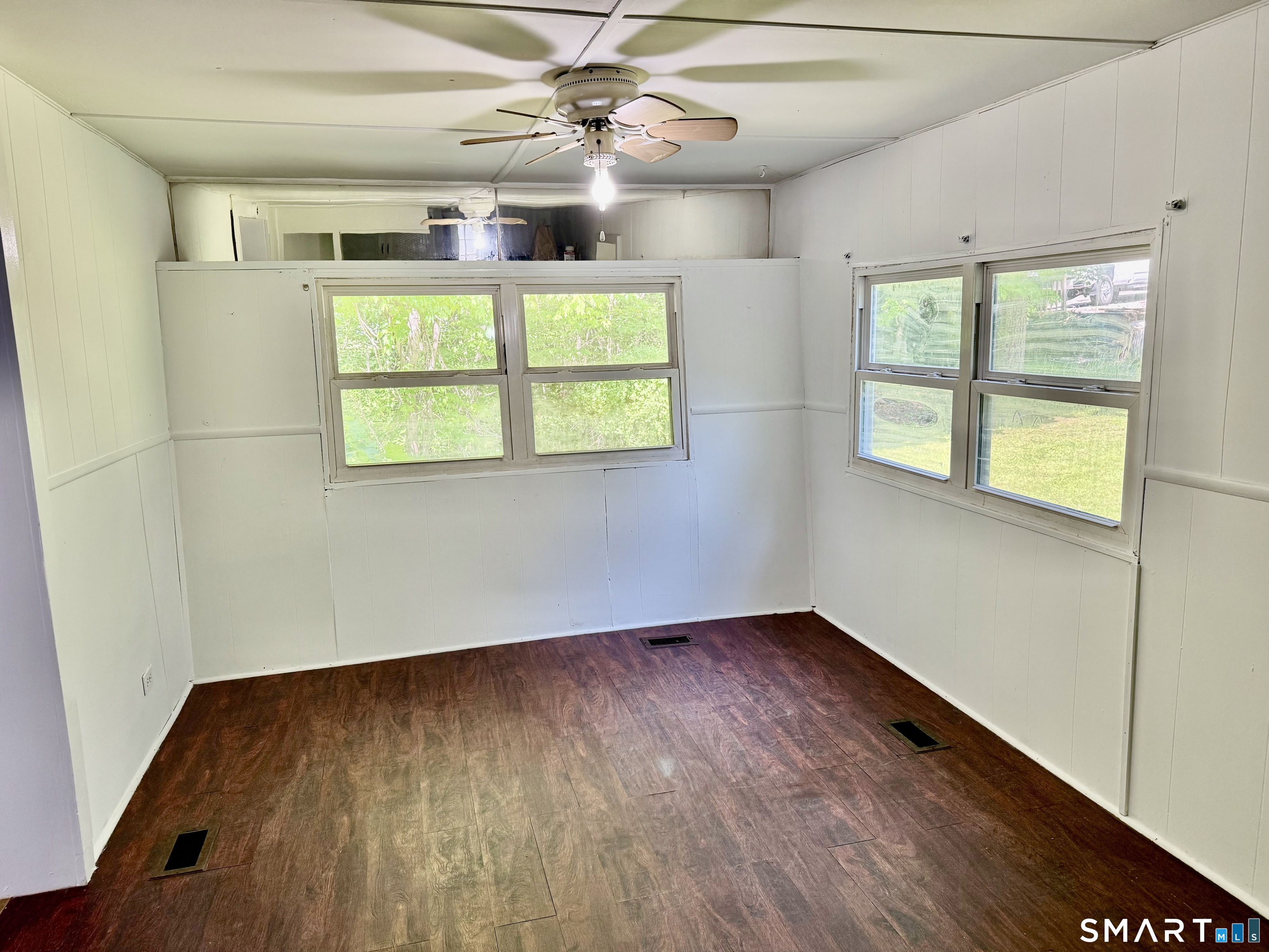 137 Boulevard Road Windham, CT 06256 - Photo 8 of 15