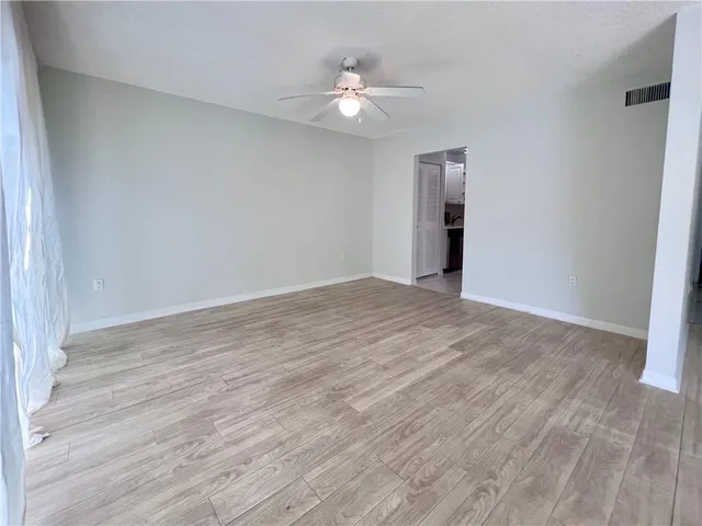 $3,000 | 701 North Pine Island Road, Unit 303, Plantation, FL 33324