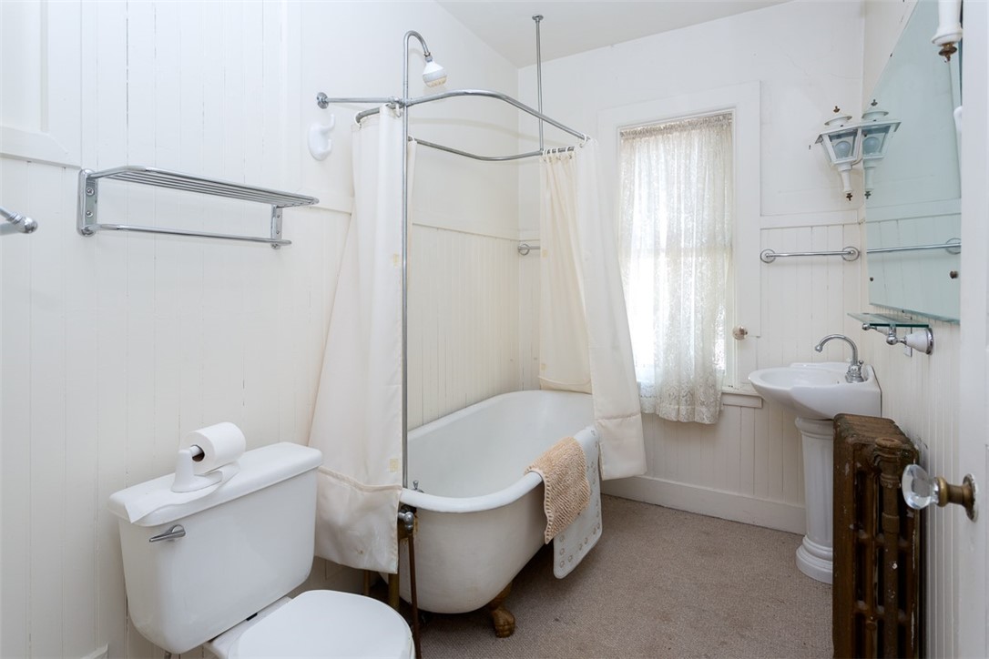 2706 York Road East York, NY 14592 - Photo 18 of 36