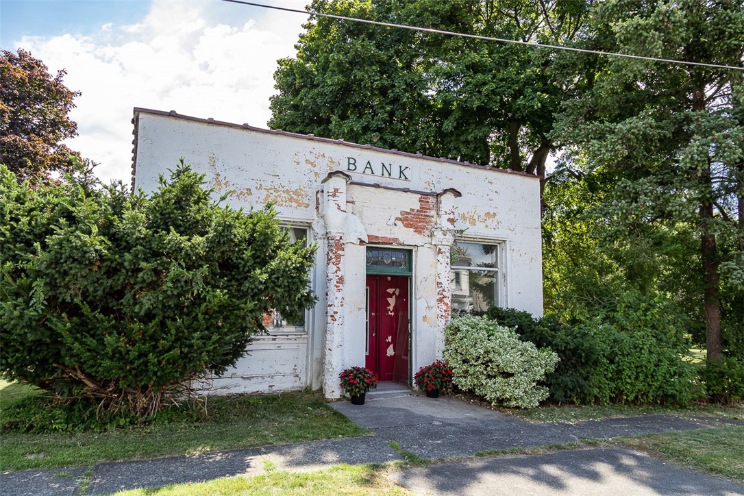 2706 York Road East York, NY 14592 - Photo 33 of 36