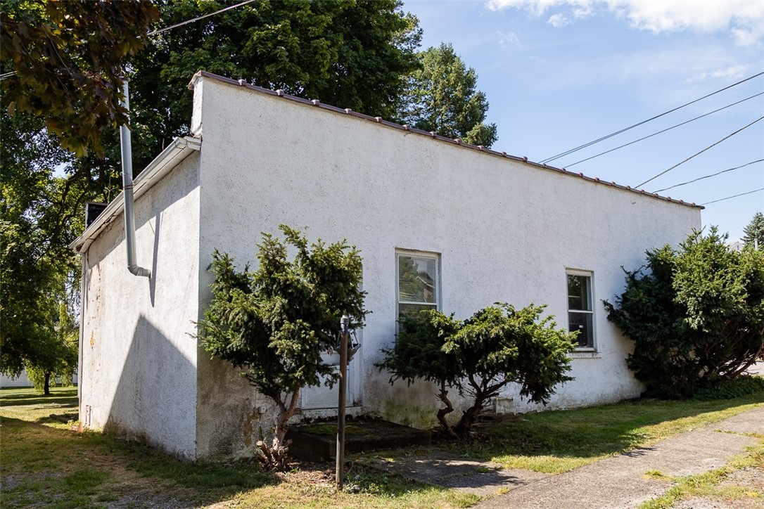 2706 York Road East York, NY 14592 - Photo 34 of 36