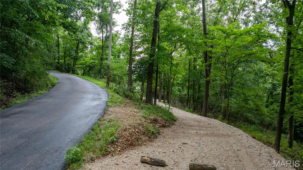 700 Old Kiefer Creek Road Ballwin, MO 63021 - Photo 2 of 25