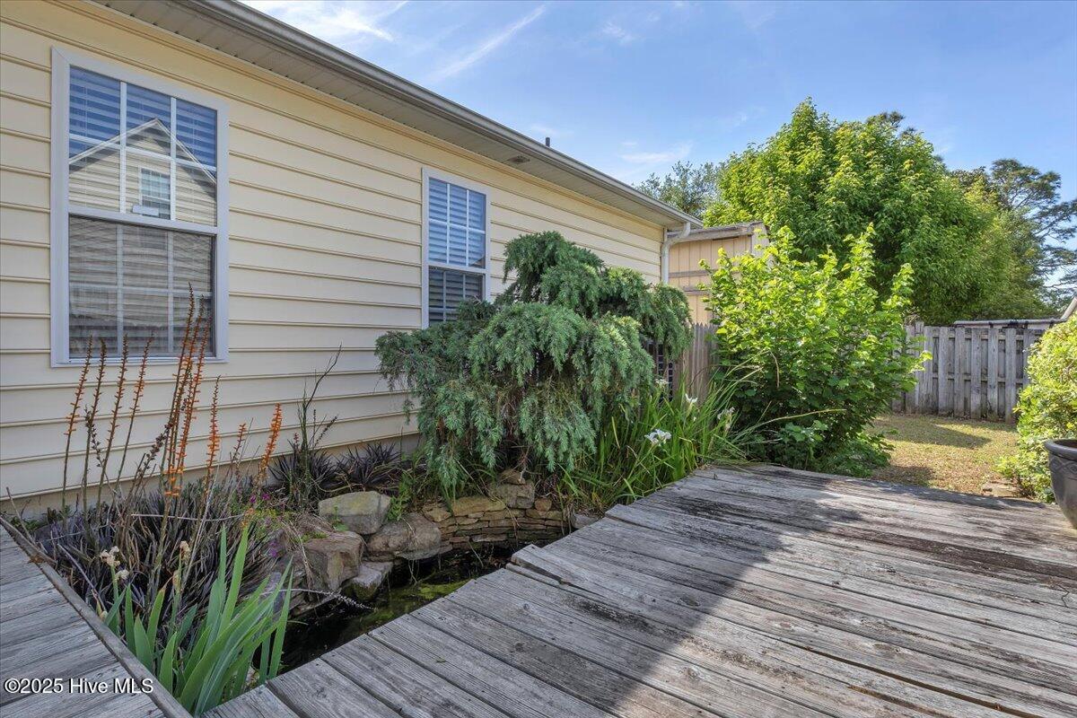 6604 Stoddard Road Wilmington, NC 28412 - Photo 20 of 23 Pond
