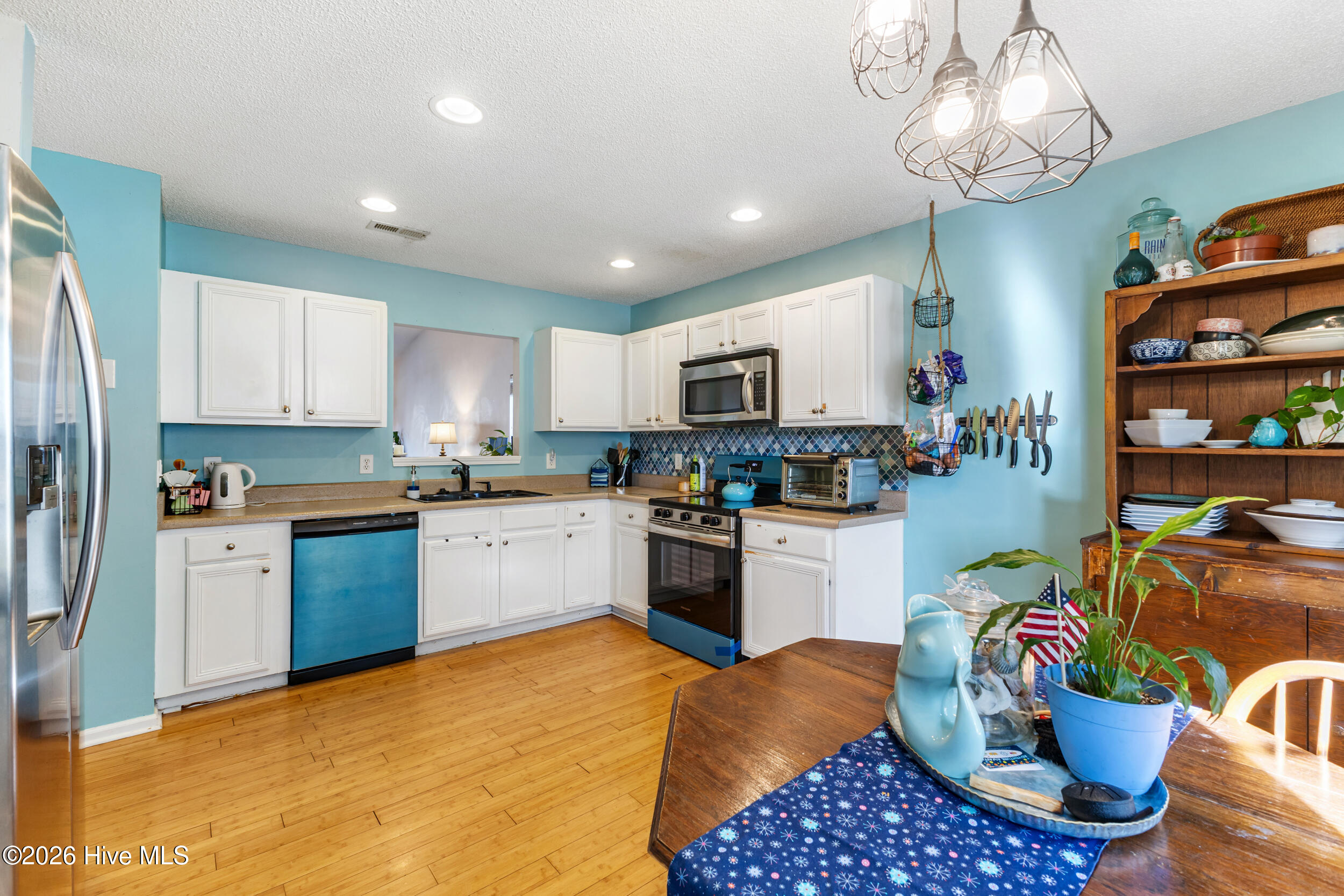 6604 Stoddard Road Wilmington, NC 28412 - Photo 9 of 23 New Appliances