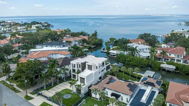 $7,890,000 | 5131 West Neptune Way, Tampa, FL 33609