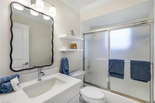 $1,249,000 | 711 Tigertail Court, Marco Island, FL 34145