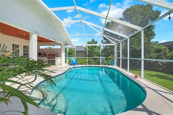 $1,249,000 | 711 Tigertail Court, Marco Island, FL 34145