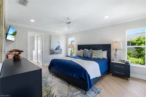 $1,295,000 | 711 Tigertail Court, Marco Island, FL 34145