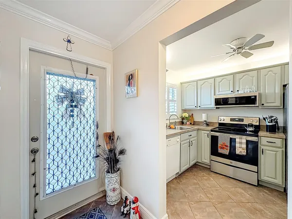 $125,000 | 6570 Royal Palm Boulevard, Unit 312, Margate, FL 33063