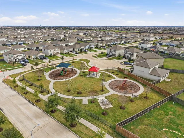 $282,000 | 992 Blue Beech Lane, Brookshire, TX 77423